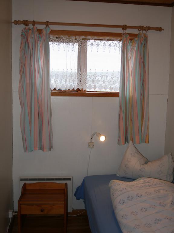 Hunathing Vestra Brekkulaekur Guesthouse חדר תמונה