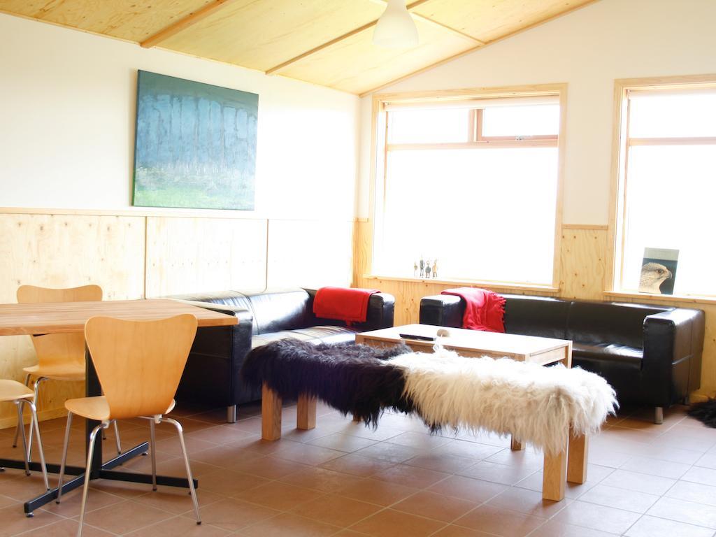 Hunathing Vestra Brekkulaekur Guesthouse מראה חיצוני תמונה