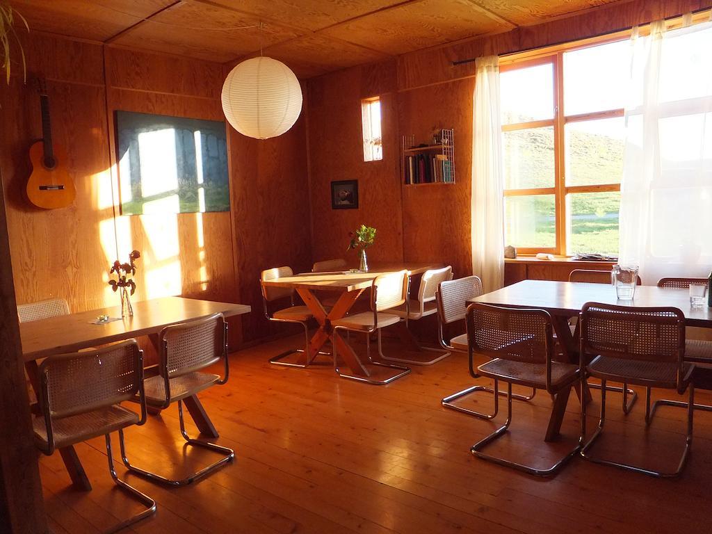 Hunathing Vestra Brekkulaekur Guesthouse מראה חיצוני תמונה