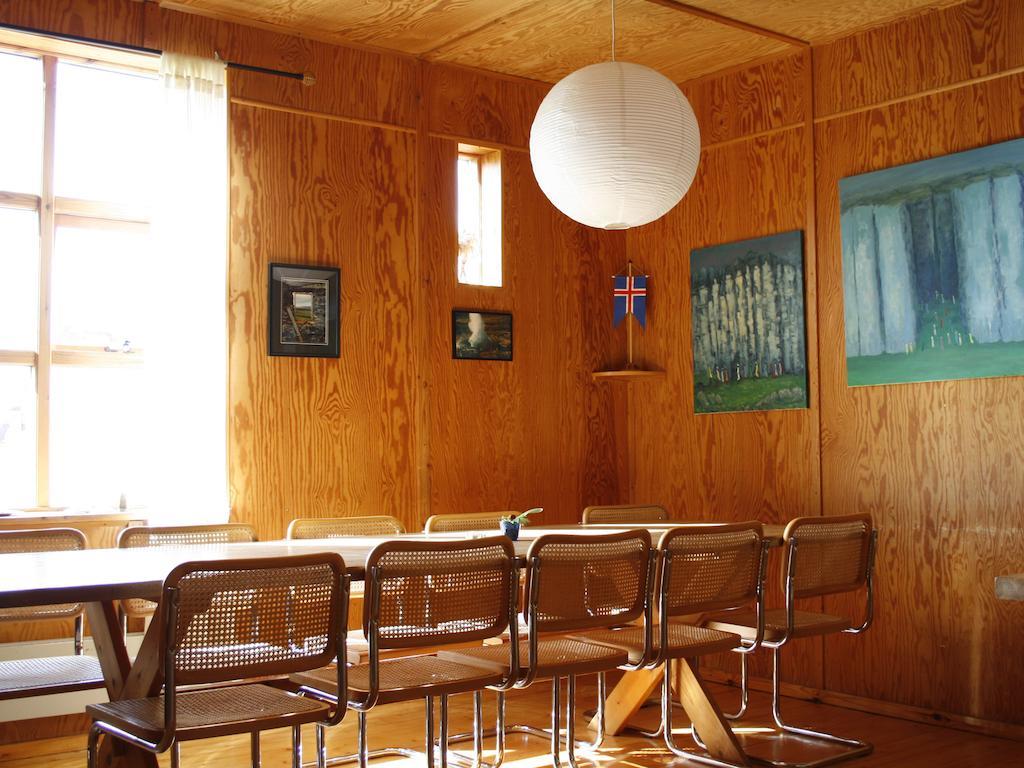 Hunathing Vestra Brekkulaekur Guesthouse מראה חיצוני תמונה