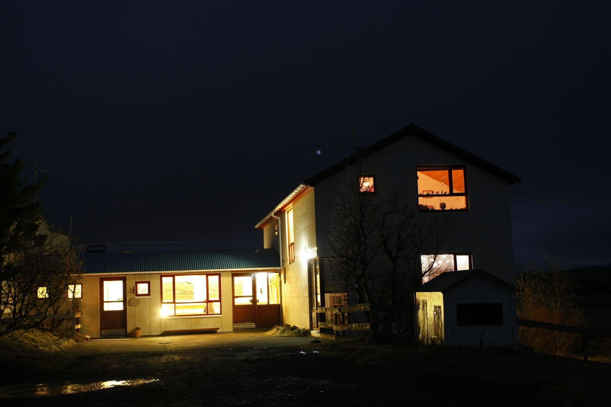 Hunathing Vestra Brekkulaekur Guesthouse מראה חיצוני תמונה