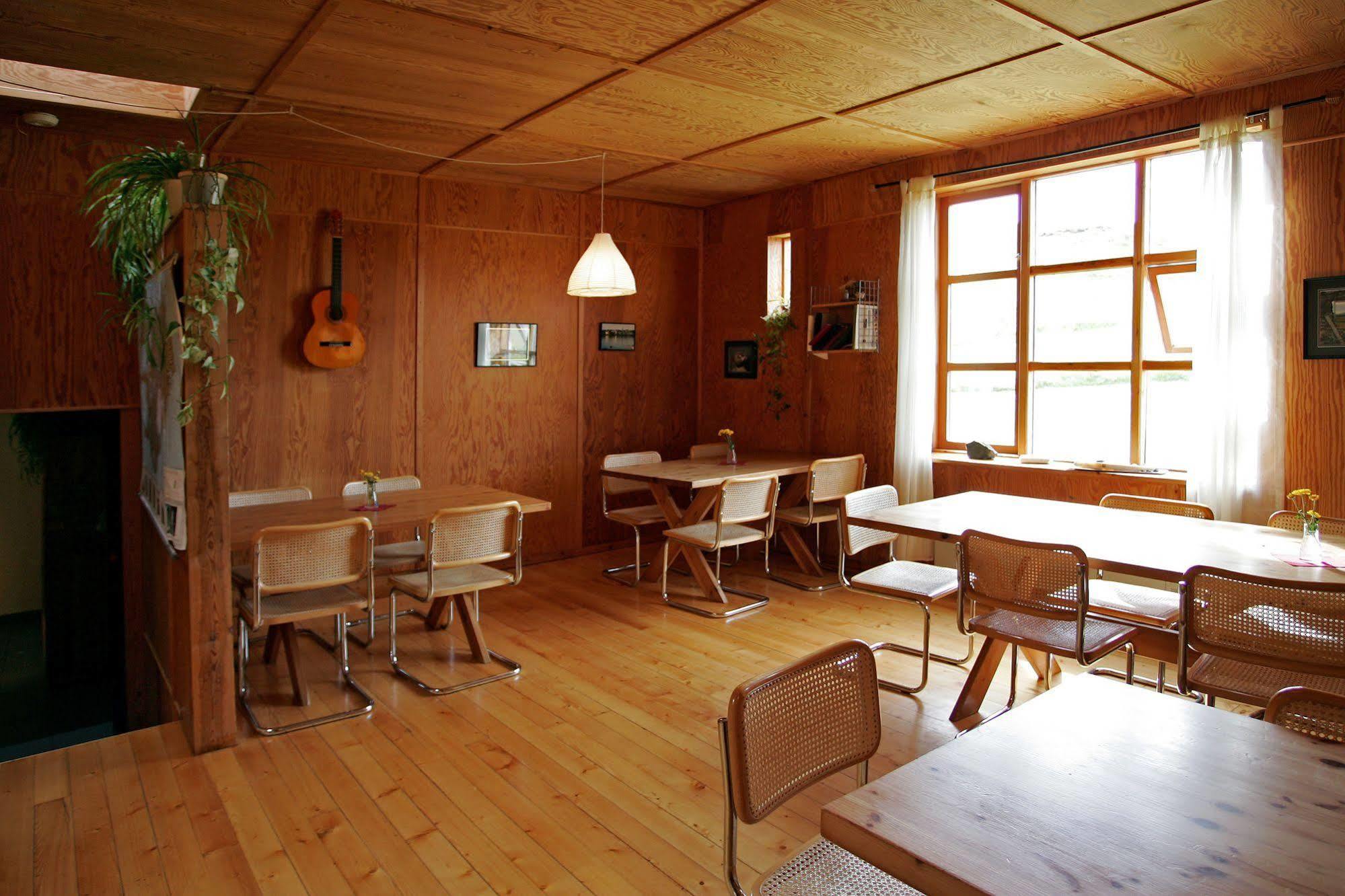 Hunathing Vestra Brekkulaekur Guesthouse מראה חיצוני תמונה